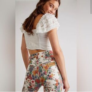 Wrangler Westward High-Rise Flare Jeans Floral Size 27